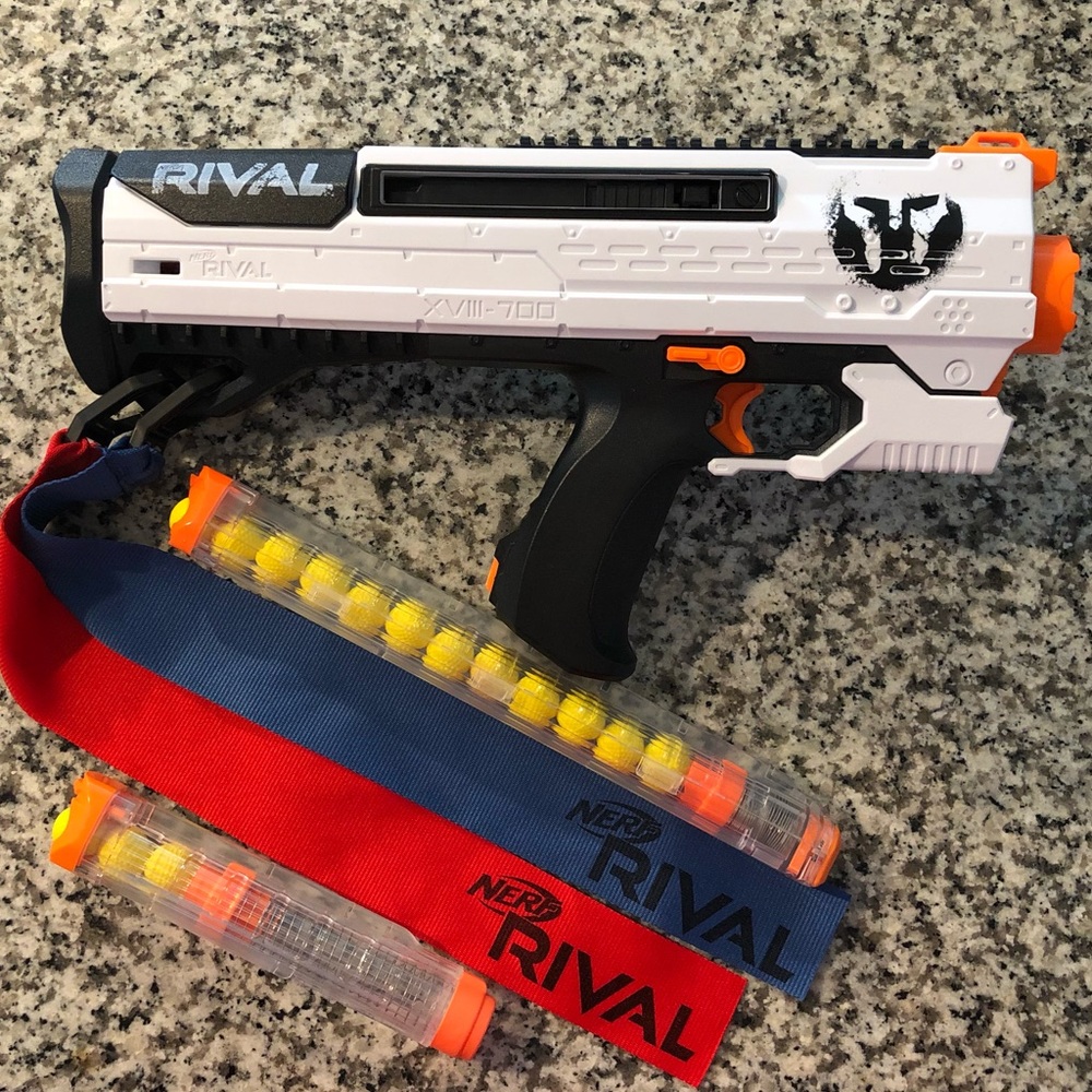 Nerf Rival XV111-700
